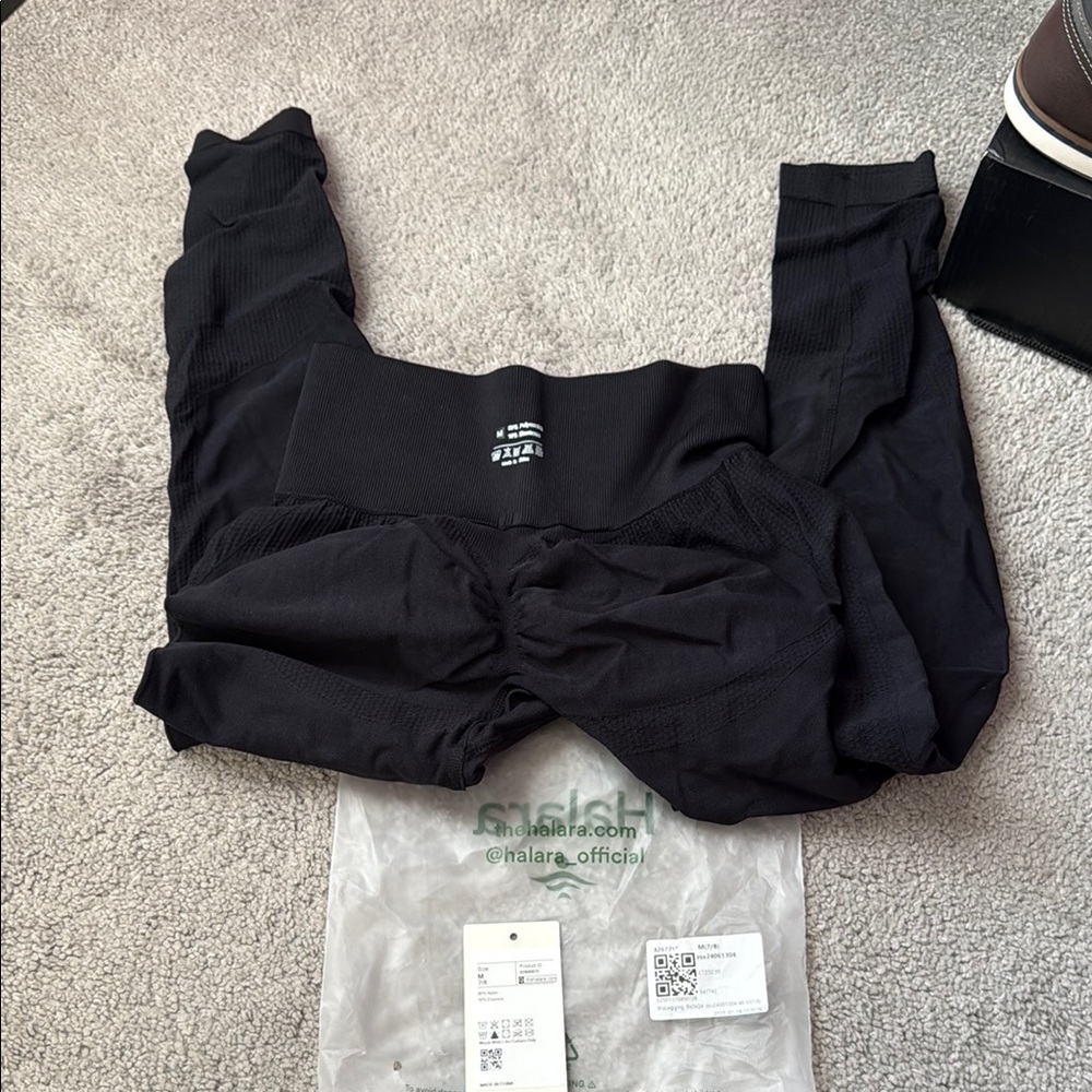 Halara Black Leggings